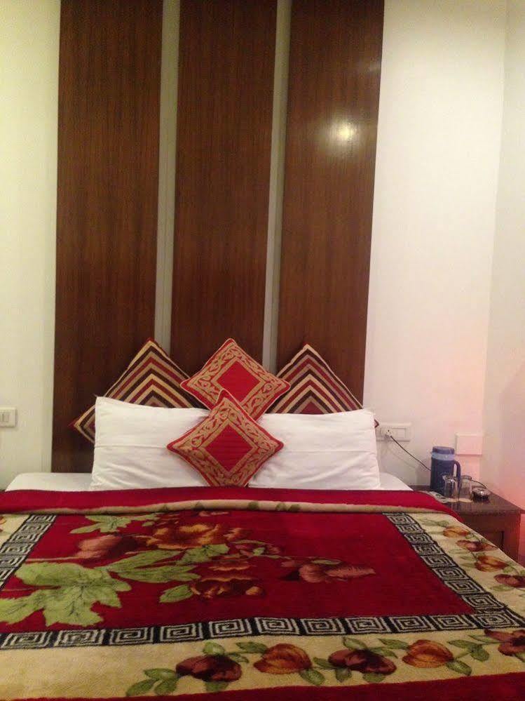 Hotel Namaskar Residency Amritsar Zewnętrze zdjęcie