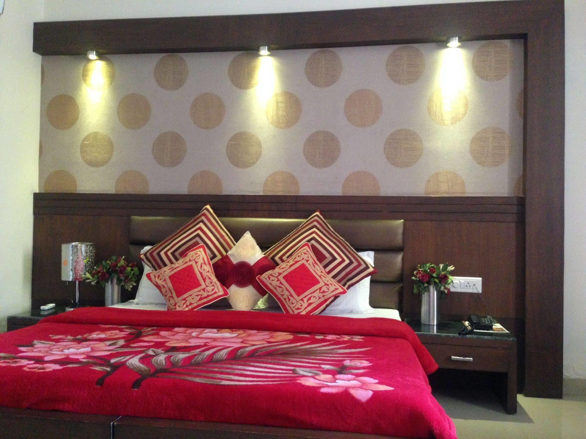 Hotel Namaskar Residency Amritsar Zewnętrze zdjęcie