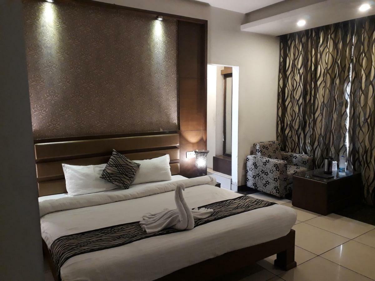 Hotel Namaskar Residency Amritsar Zewnętrze zdjęcie